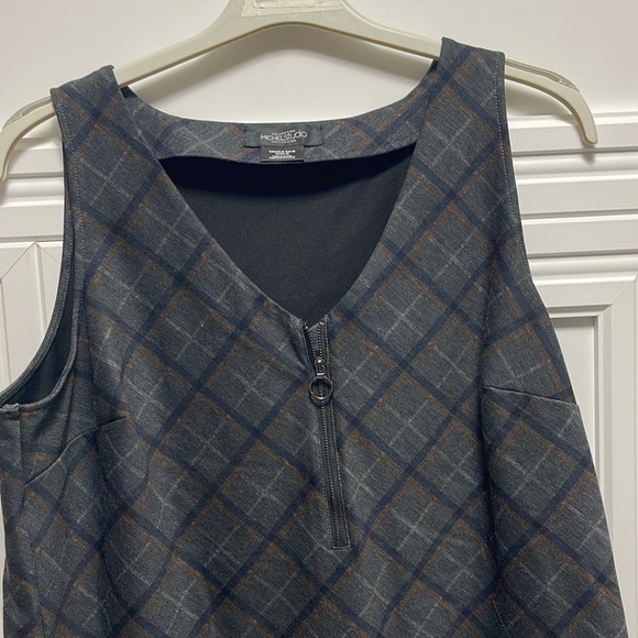 Plaid Short Sleeve Dress - Picture 2 of 5